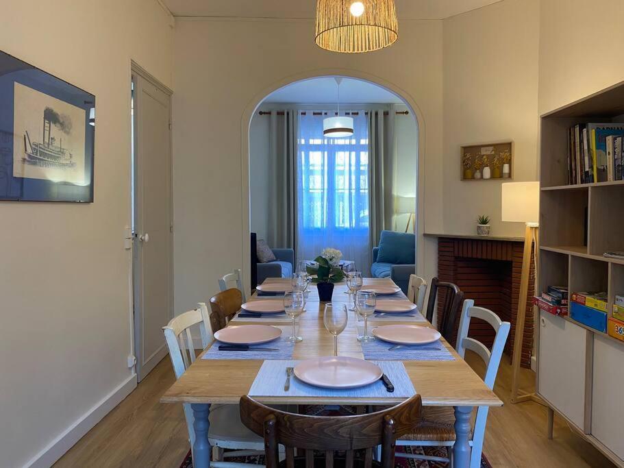 Maison De Charme - 4 Chambres - Courette & Parking Gratuit 阿棉 外观 照片