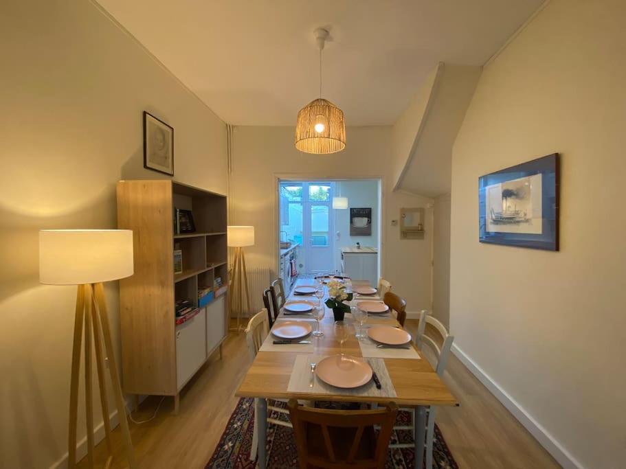 Maison De Charme - 4 Chambres - Courette & Parking Gratuit 阿棉 外观 照片
