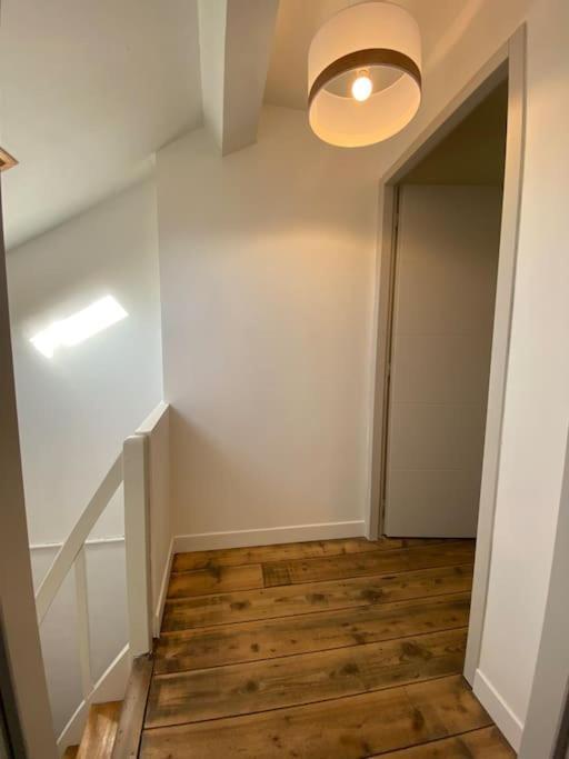 Maison De Charme - 4 Chambres - Courette & Parking Gratuit 阿棉 外观 照片